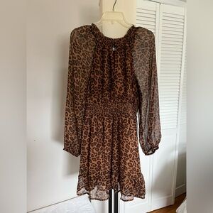 Old Navy Leopard Print Long Sleeve Dress